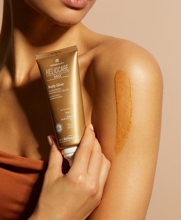 23269_heliocare_body_glow_2.jpg 23269_heliocare_body_glow_2.jpg