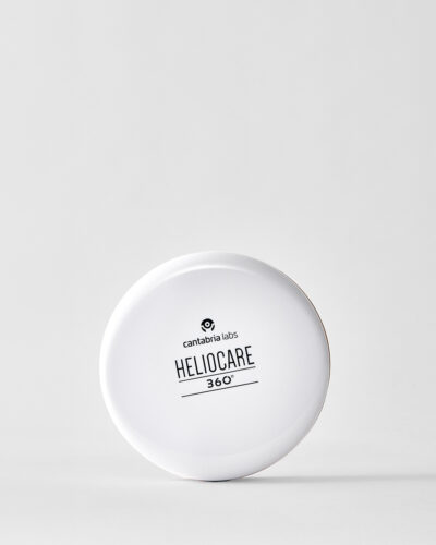 Oil-Free Compact Pearl SPF 50+